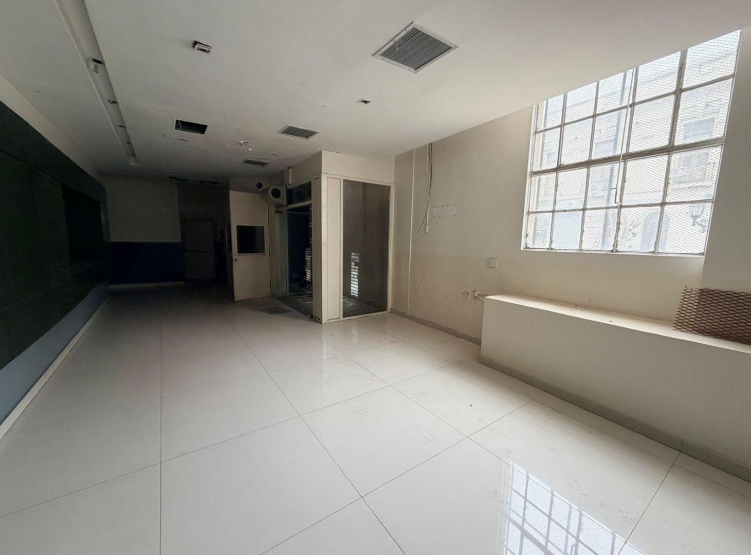 Foto de Alquiler de Oficina - Microcentro - Sin expensas, imagen 5