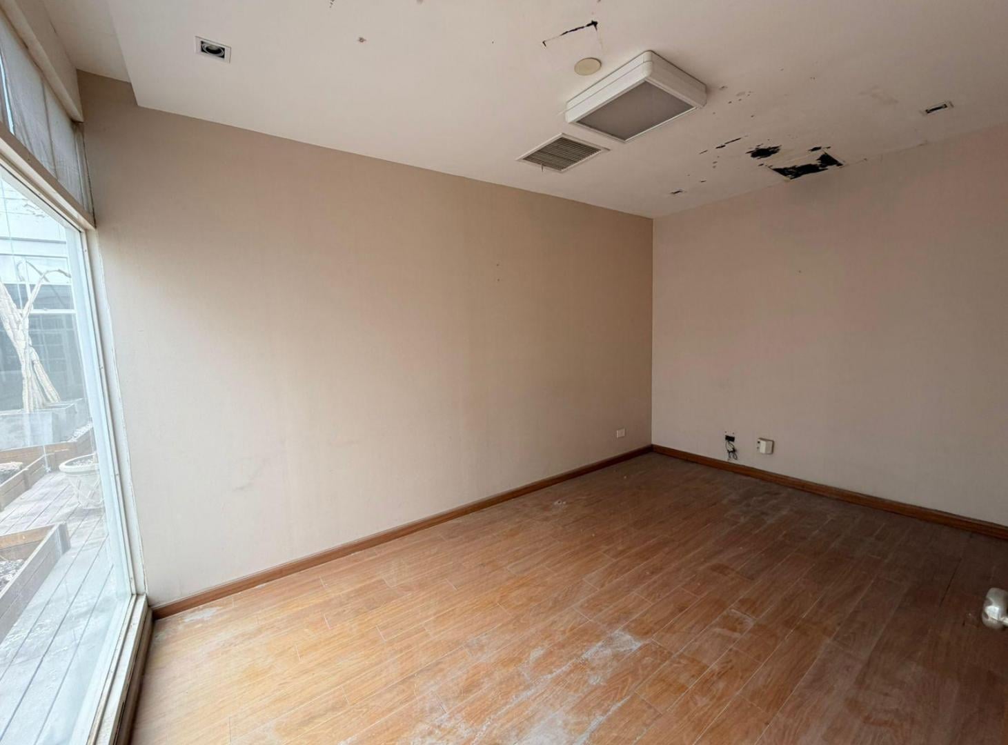 Foto de Alquiler de Oficina - Microcentro - Sin expensas, imagen 3