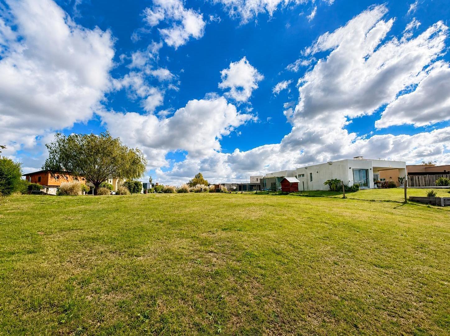 Foto de Lote / Terreno en Venta - 882 m² - Vista a la Laguna - San Sebastián, imagen 3