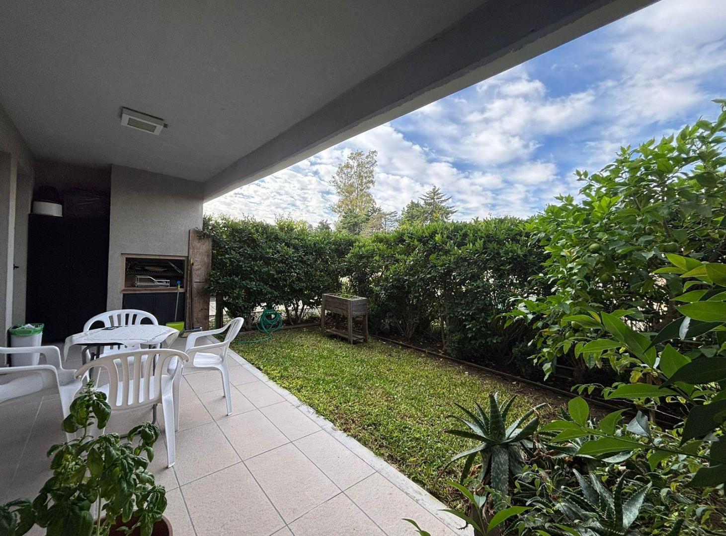 Foto de Departamento en Venta - 2 Ambientes Con Cochera - Parrilla y Jardín, imagen 1