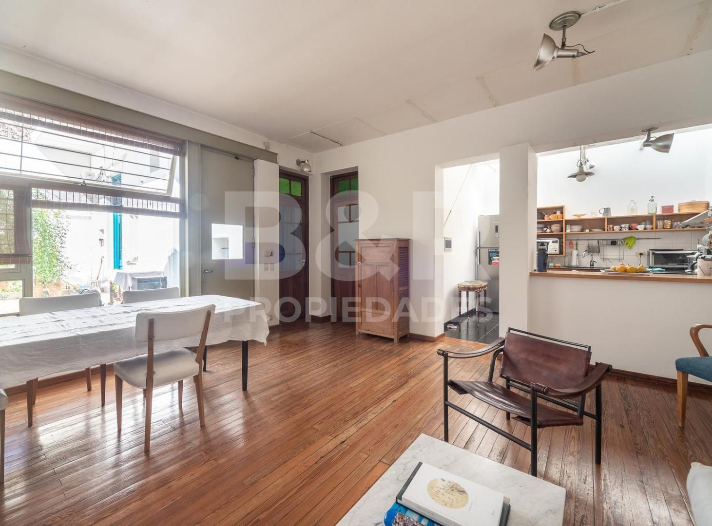 Foto de PH en Venta - 4 Ambientes-Terraza y Parrilla - Sin Expensas - Entrada, imagen 1