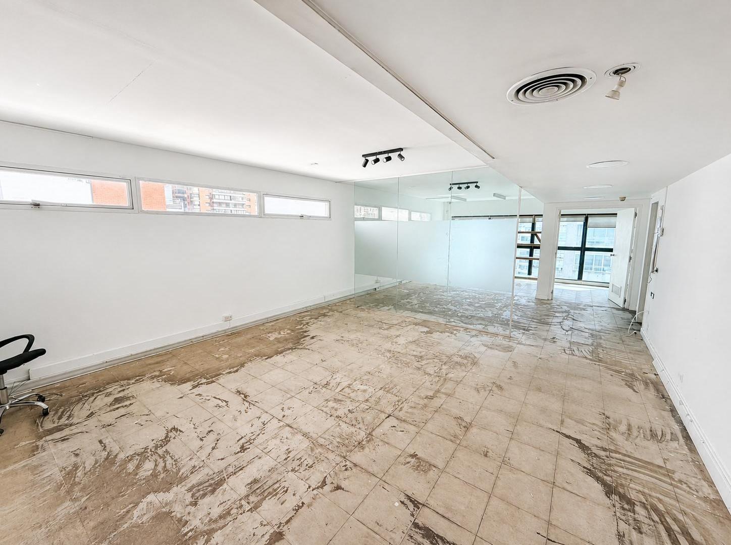 Foto de Venta Oficina Comercial 3 Ambientes - Congreso y Av del Libertador, imagen 3