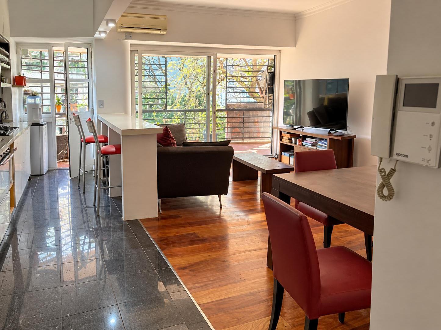 Foto de Alquiler y Venta de Departamento - 5 Ambientes - Dependencia - Cochera, imagen 2