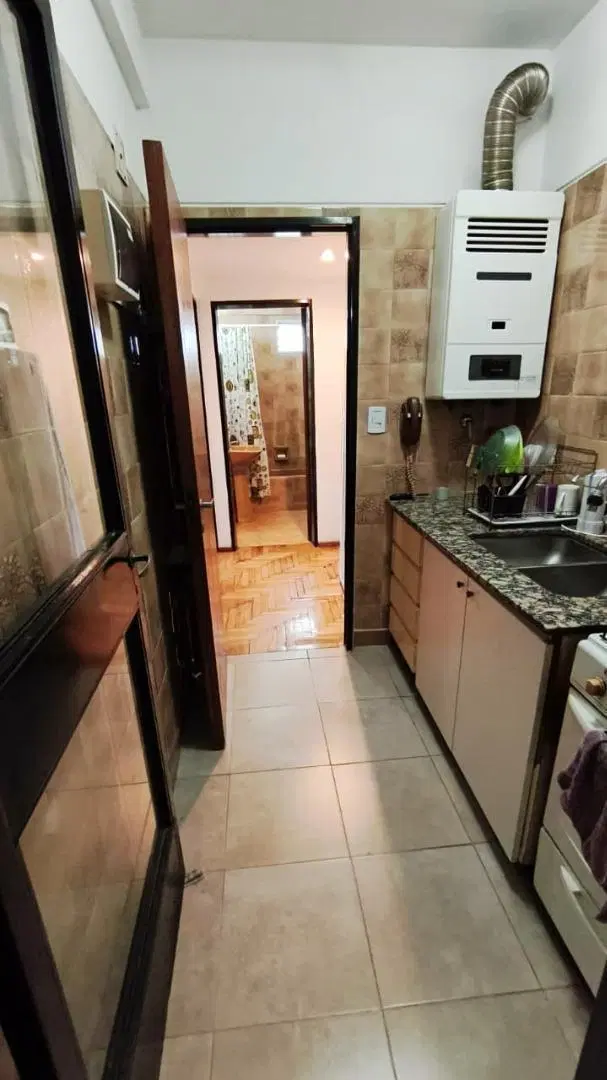Departamento 2 ambientes con patio exclente zona !!! 4