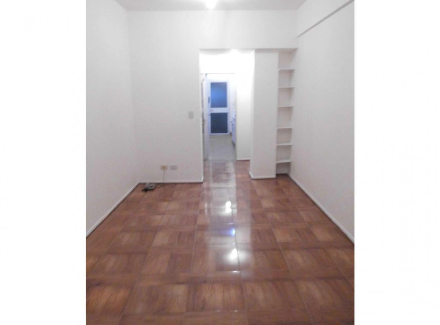 Foto de ALQUILER Disponible- DEPTO. 3 AMB C/PATIO EN PLANTA BAJA - Barrio Norte, imagen 5