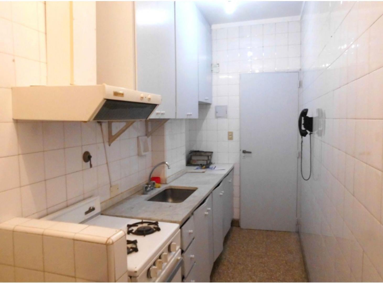 Foto de ALQUILER Disponible- DEPTO. 3 AMB C/PATIO EN PLANTA BAJA - Barrio Norte, imagen 2