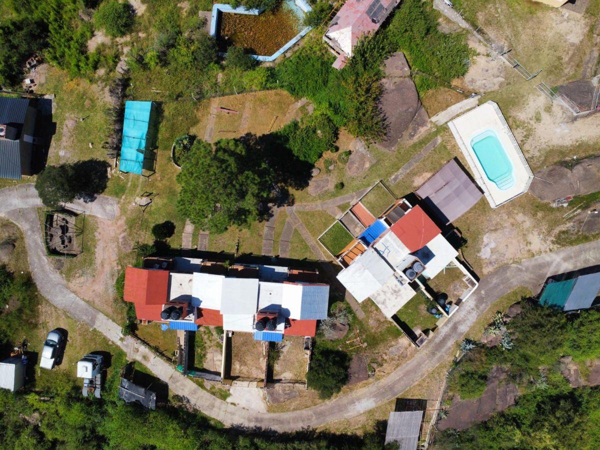 OPORTUNIDADES ÚNICAS!! VENTA DE DUPLEX EN VILLA CARLOS PAZ
BARRIO VILLA DEL LAGO A PASOS DE LA RUTA