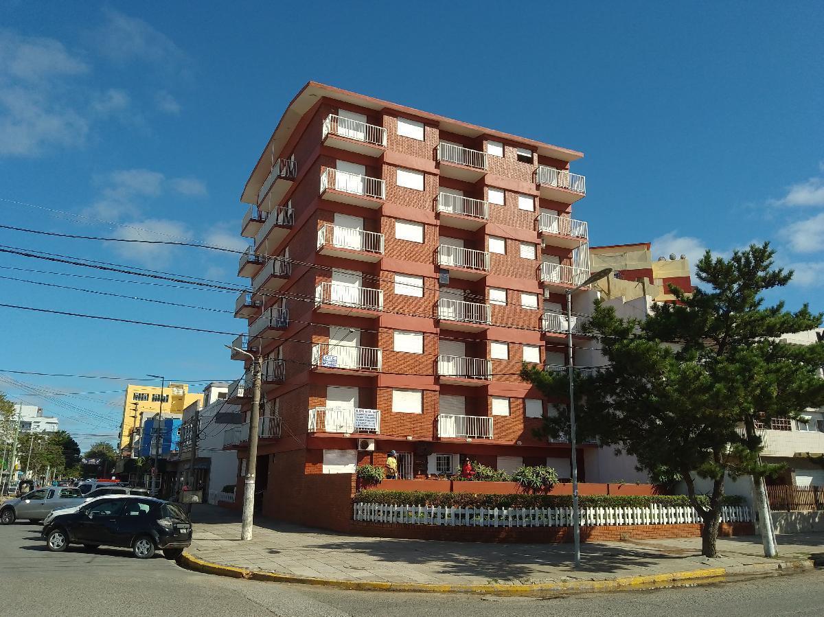 DPTO 2 AMB FRENTE AL MAR Y CENTRICO- SANTA TERESITA VENTA