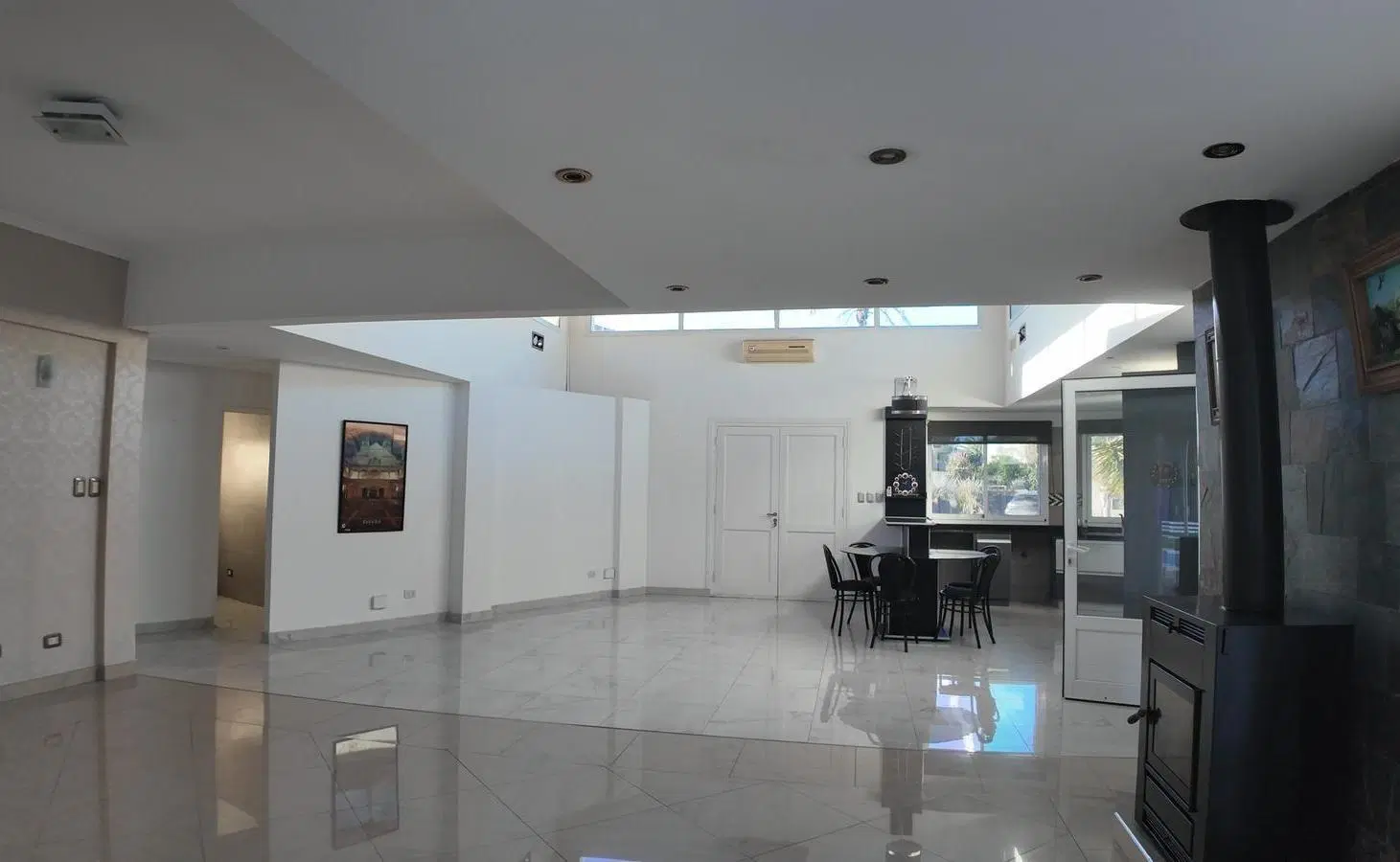 CASA 5 AMBIENTES C/ PILETA - BARRIO PRIVADO MALIBU 4