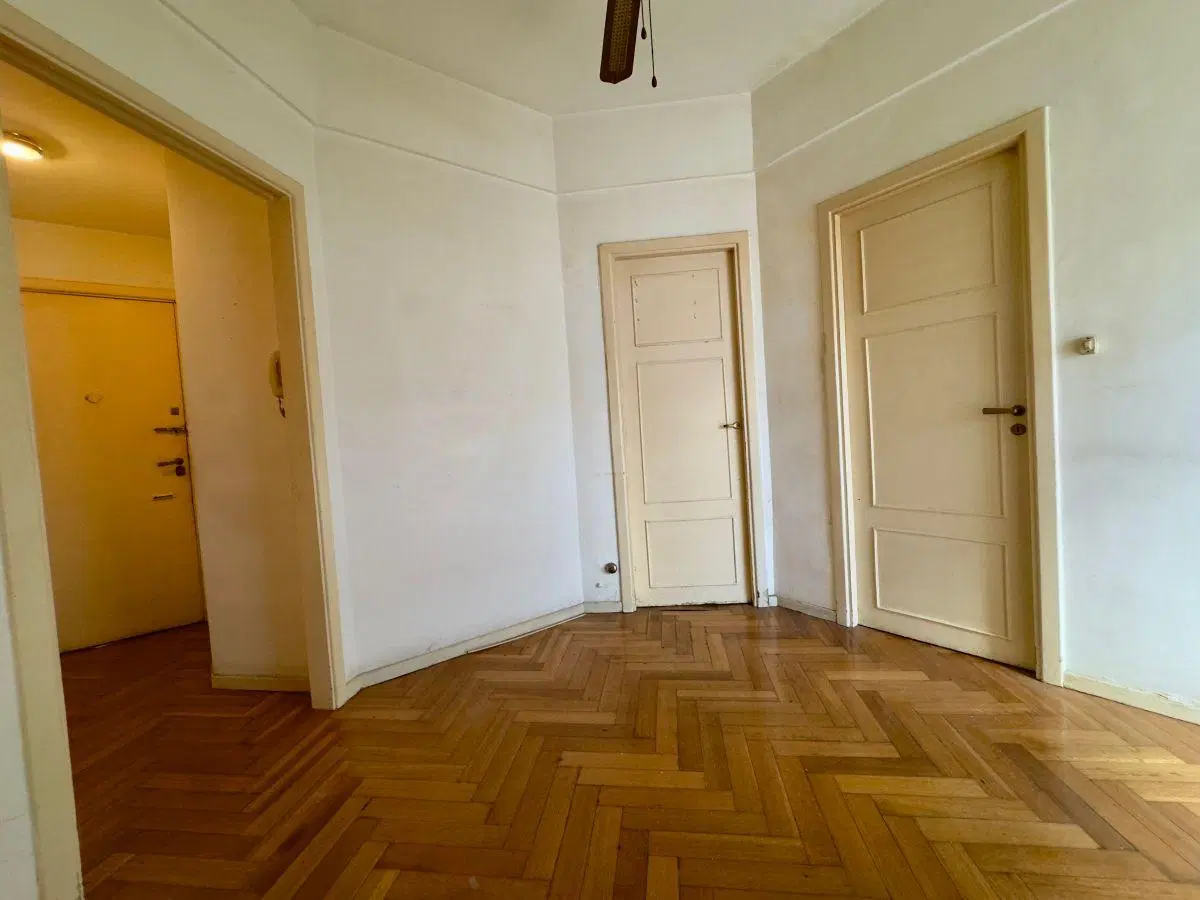 Departamento 2 Ambientes al Frente con Balcón en Recoleta – Ideal Inversión 2