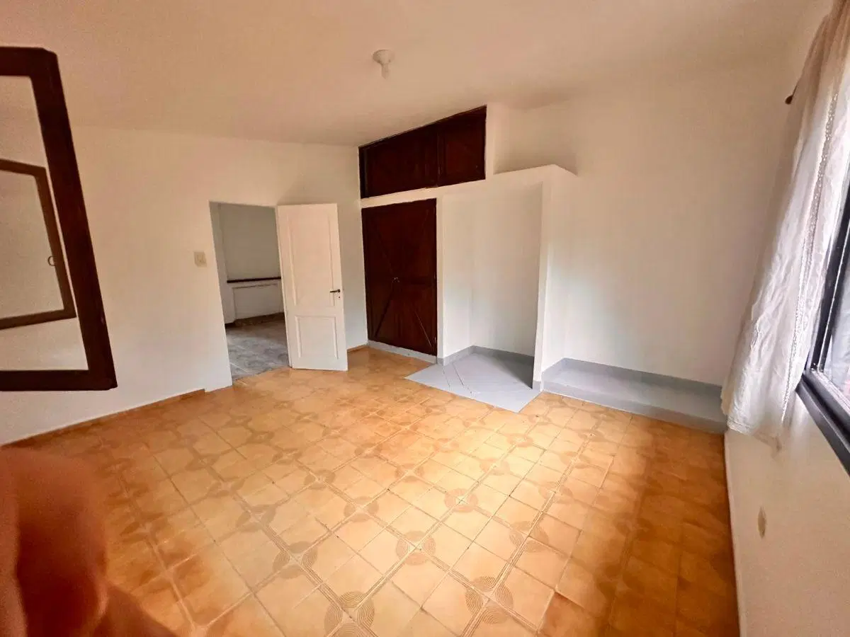 Se alquila! Casa de 2 Dormitorios en B° Lomas Sur, Villa Allende! 3