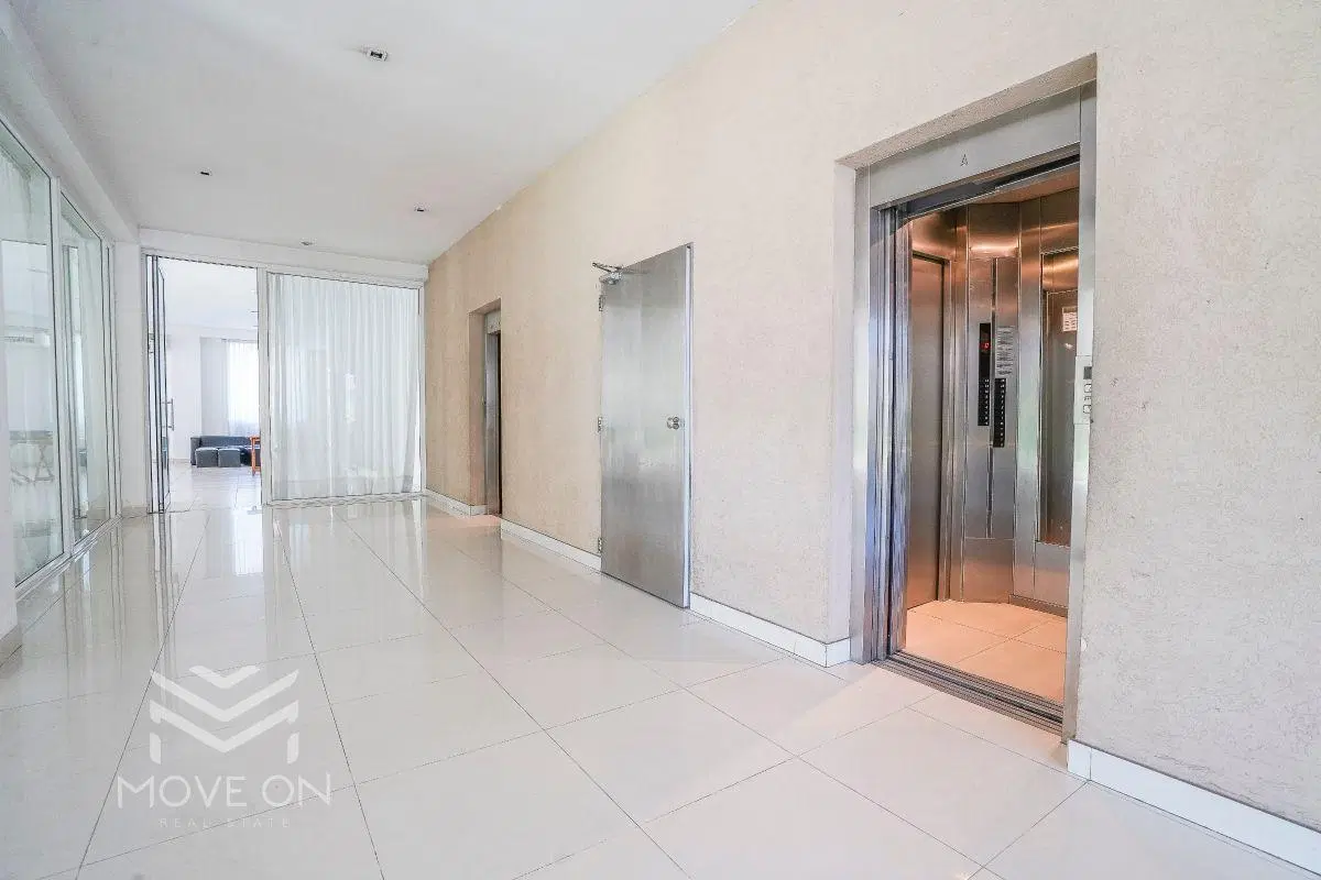 ALQUILER- 2 AMBIENTES CON TOILETTE Y COCHERA EN EDIFICIO "BARRANCAS DE VICENTE LOPEZ FULL AMENITIES 3