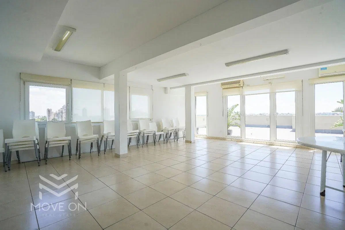 ALQUILER- 2 AMBIENTES CON TOILETTE Y COCHERA EN EDIFICIO "BARRANCAS DE VICENTE LOPEZ FULL AMENITIES 2
