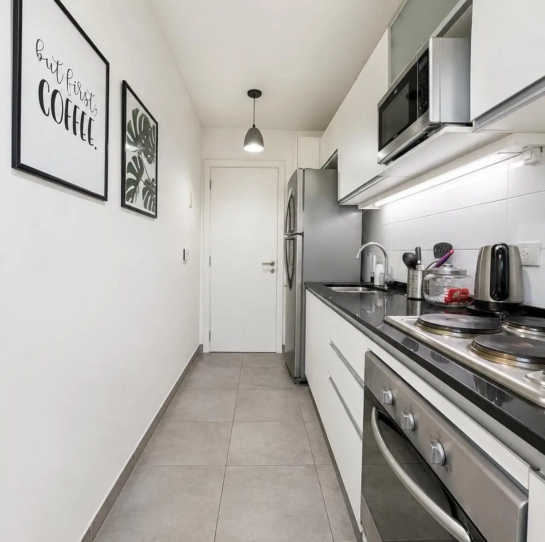 TORRE BOULEVARD - ALQUILER AMOBLADO - 2 ambientes c/toilette con cochera! Piso alto! Full amenities! 5