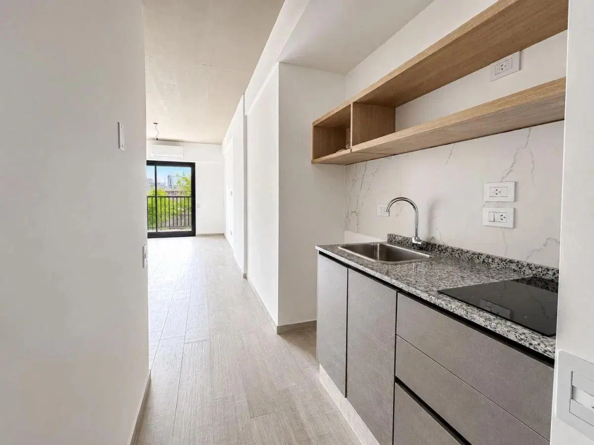 Alquiler - Oficina Comercial con Balcon en Palermo! Full Amenities! 1
