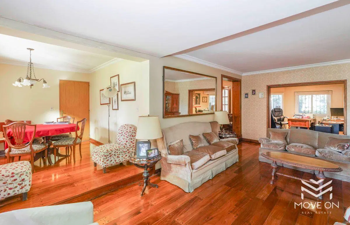 CASA VENTA - LAS LOMAS LA MERCED - SAN ISIDRO 5 AMBIENTES - JARDIN - PILETA- 2 COCHERAS 8