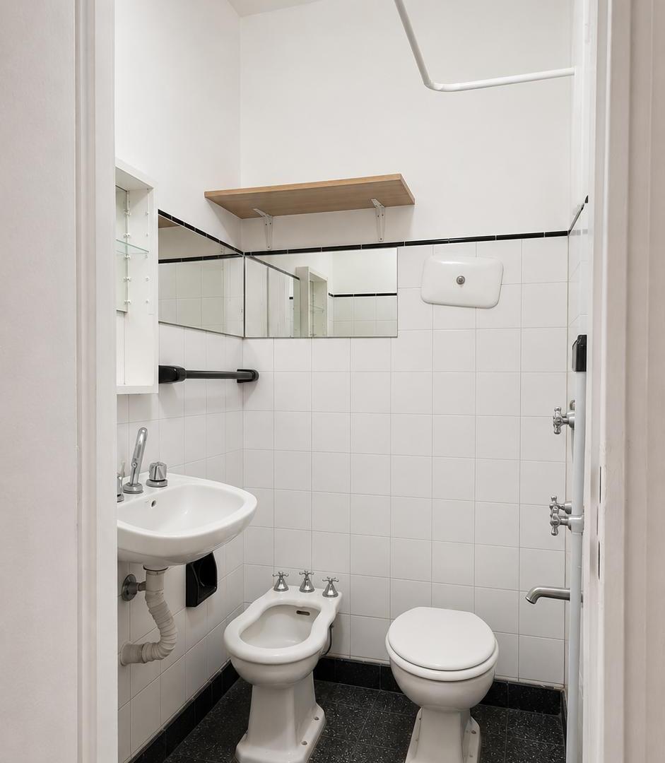 Foto de VENTA - OPORTUNIDAD - Monoambiente al frente del hospital de Niños en Barrio Norte!, imagen 3