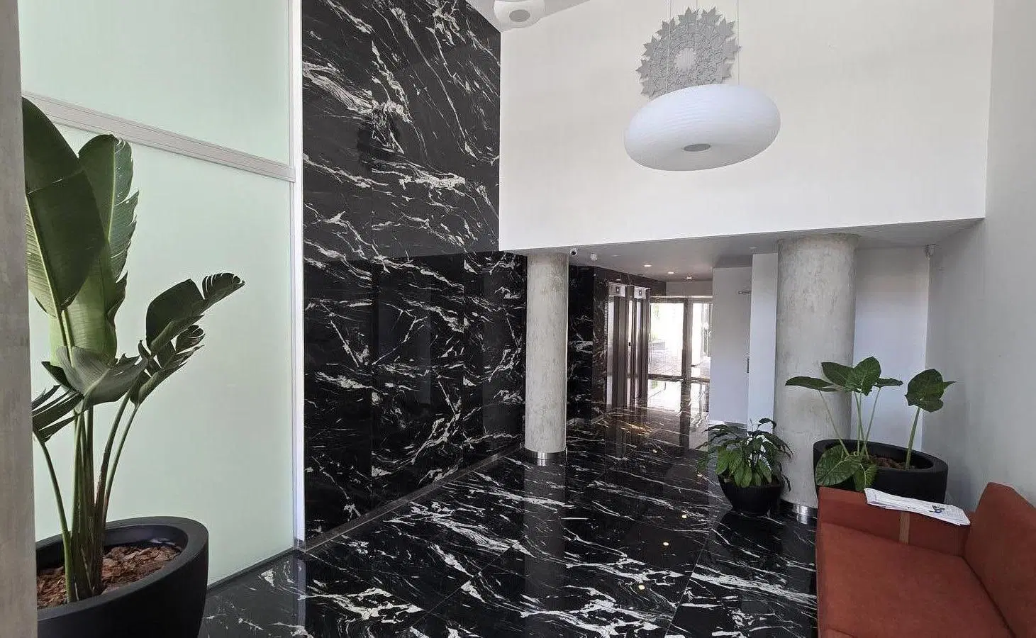 Departamento 1 dorm a estrenar. Mendoza 1400. Edif. Sol de Patagonia. 1
