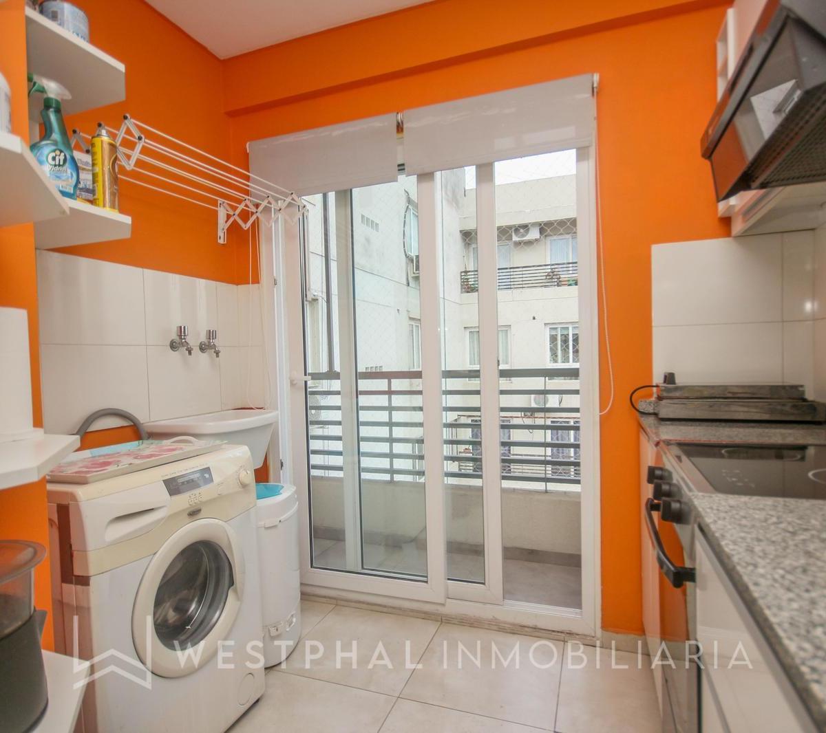 - Venta - Departamento 2 Dorm. en Barrio Norte 1