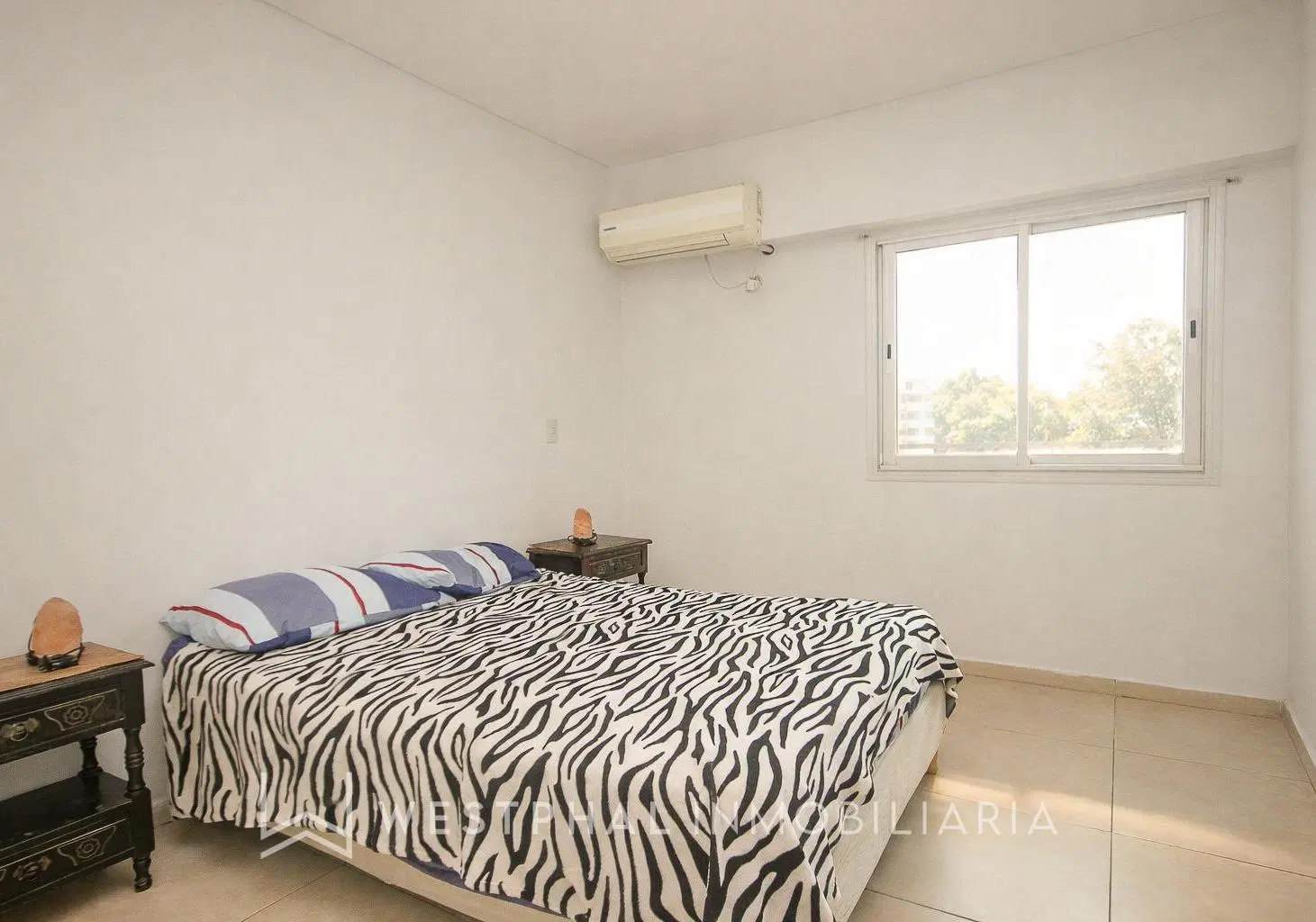 Venta- Departamento 2 dormitorios Barrio Norte 4