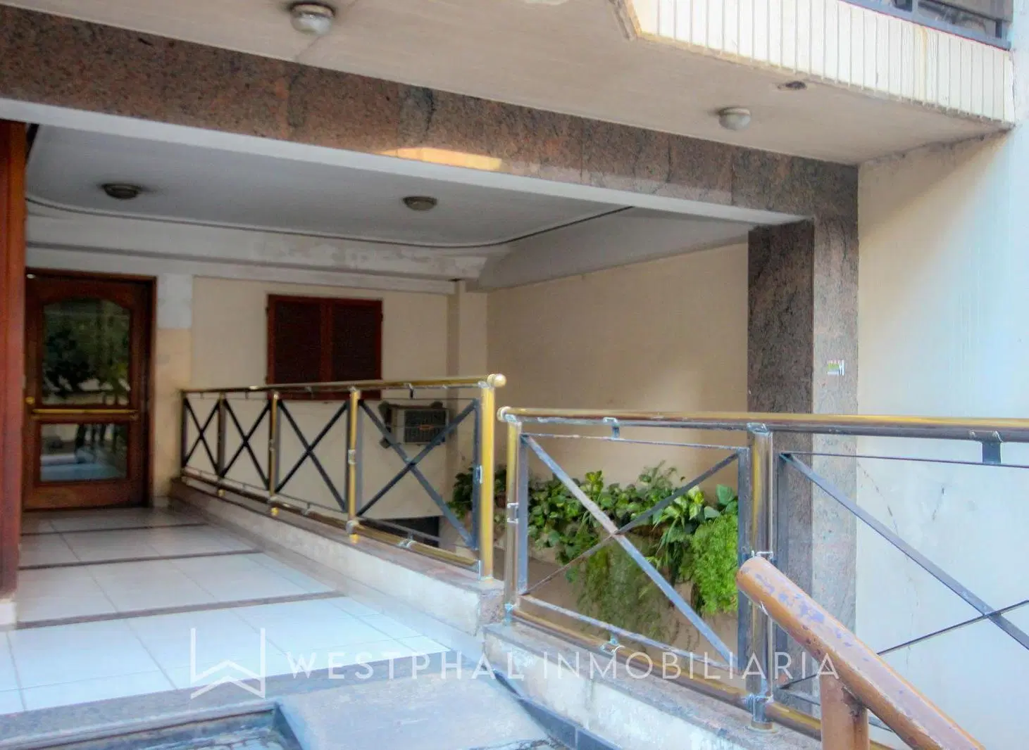 Venta - departamento 2D en ubicación privilegiada en barrio norte 3