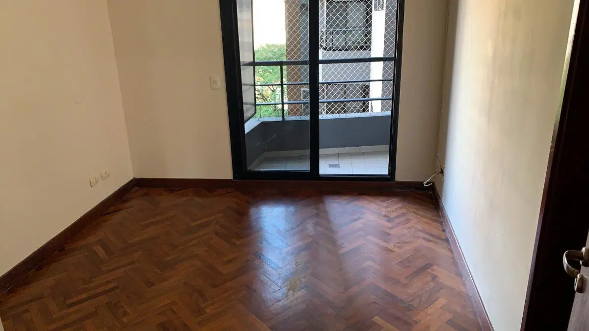 Departamento 3 Dorm más Dep. Serv y Cochera - Barrio Norte 5