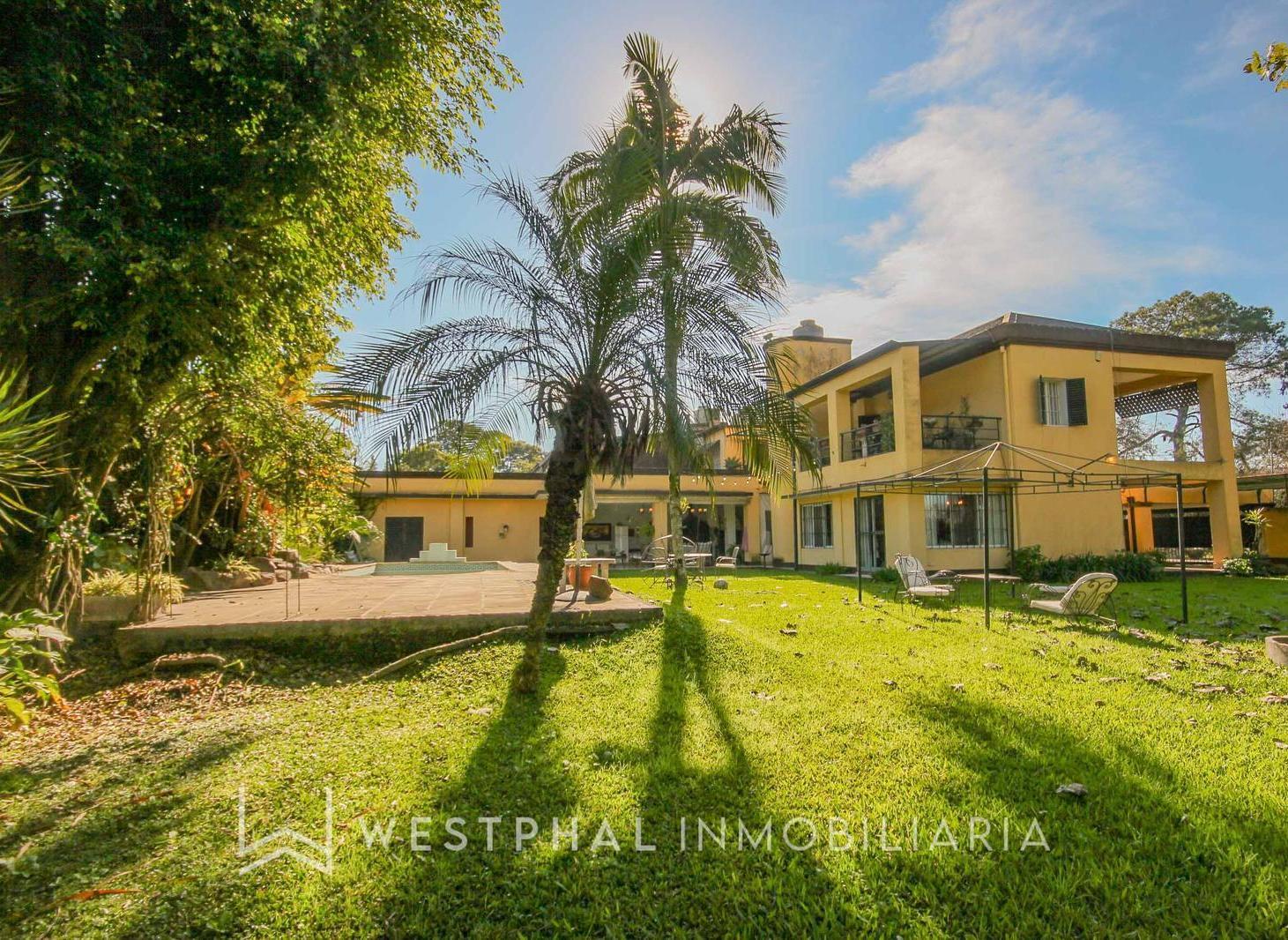 Foto de VENTA IMPORTANTE CASA EN YERBA BUENA DE 4 DORMITORIOS., imagen 1