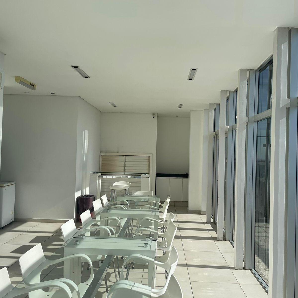 Vendo Depto de un Dor con Balcon y Amenities, Torre Duomo Piso 14. Apto Credito 4