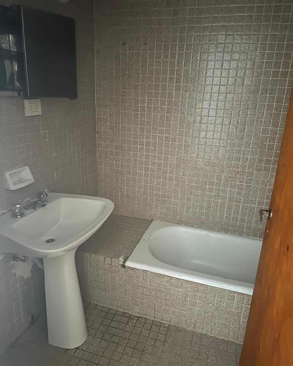Vendo Deptos Dos Dorm. Bv Illia 250, con y Sin Patio 5