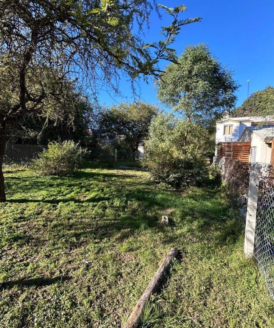 Foto de VENDO LOTE 300 M2 EN VILLA CATALINA, imagen 4