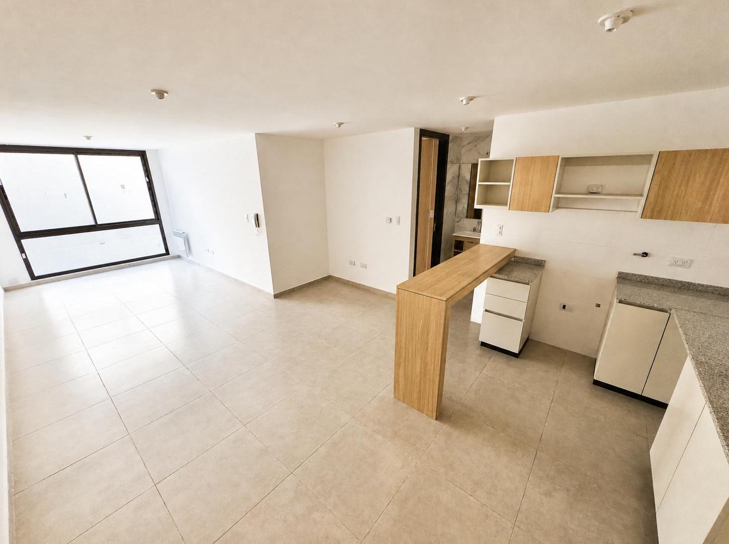 Foto de Departamento 1 dormitorio a Estrenar en Alquiler - Centro de Villa, imagen 3