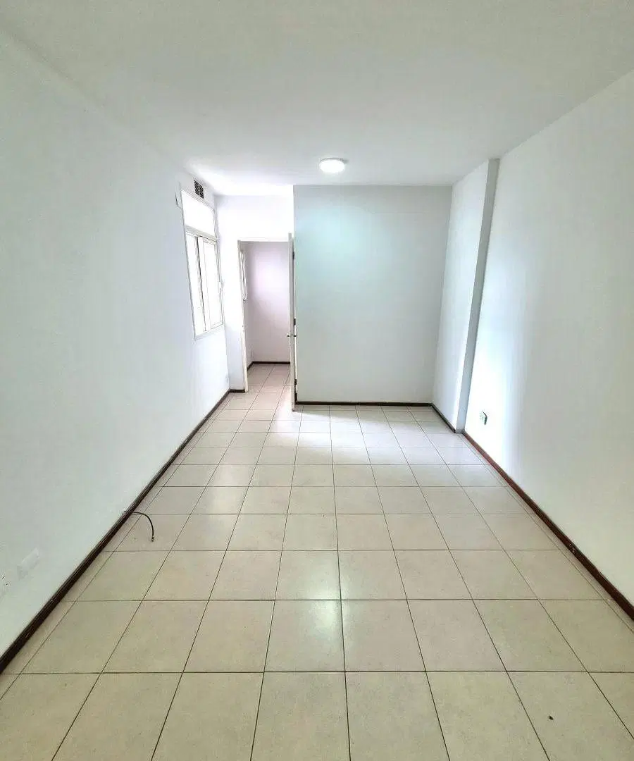 Departamento 2 Dorm. Amplio en Zona Privilegiada de Rosario con Balcón - Lavadero 2