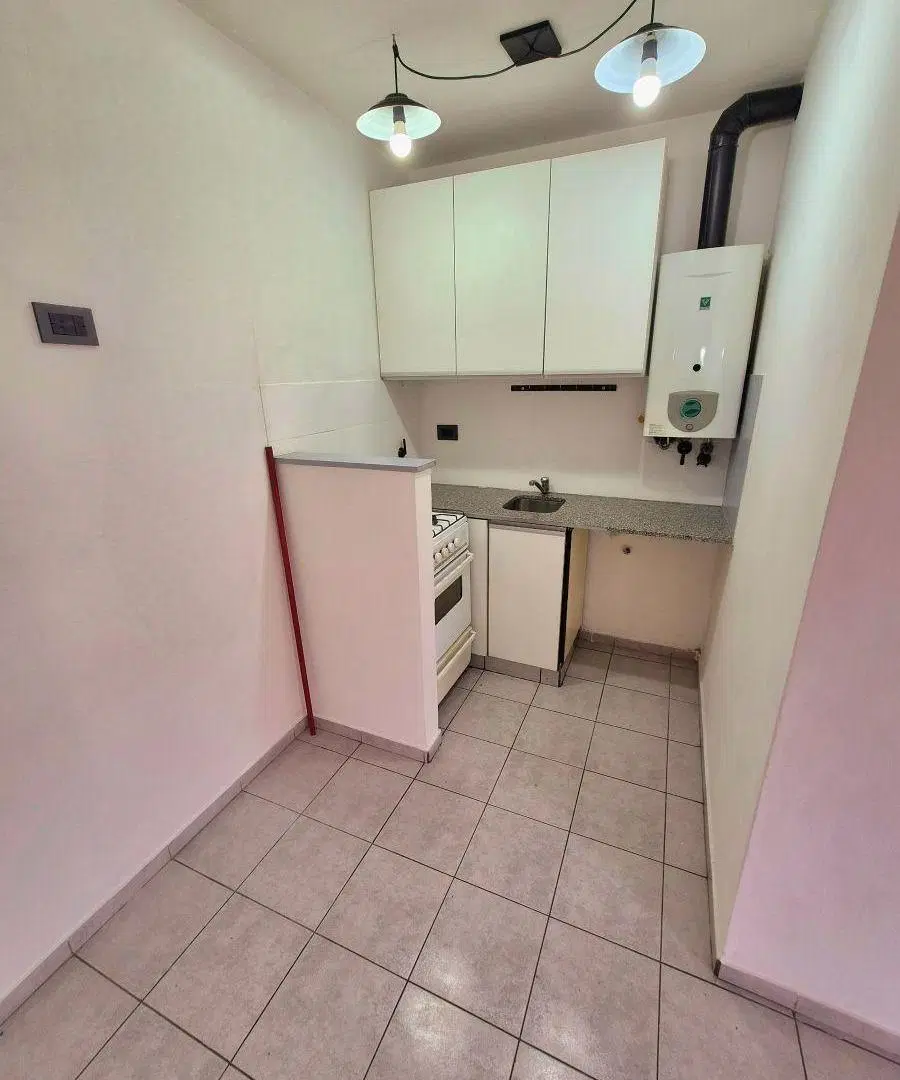 Departamento 1 Dorm. con Balcón en Zona Privilegiada de Rosario - 2° por Escaleras 3