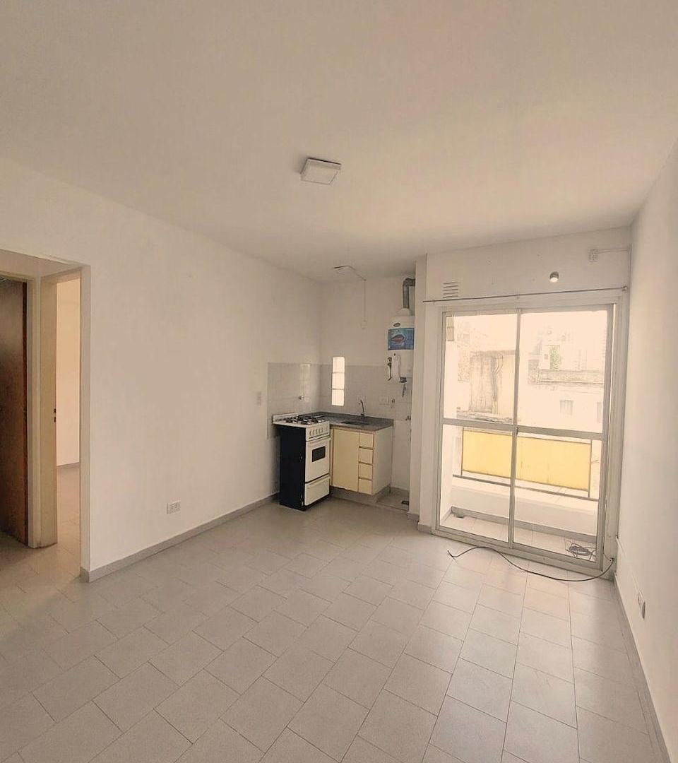 Foto de Departamento 1 Dorm. con Balcón en Barrio Abasto de Rosario - 3° por, imagen 4