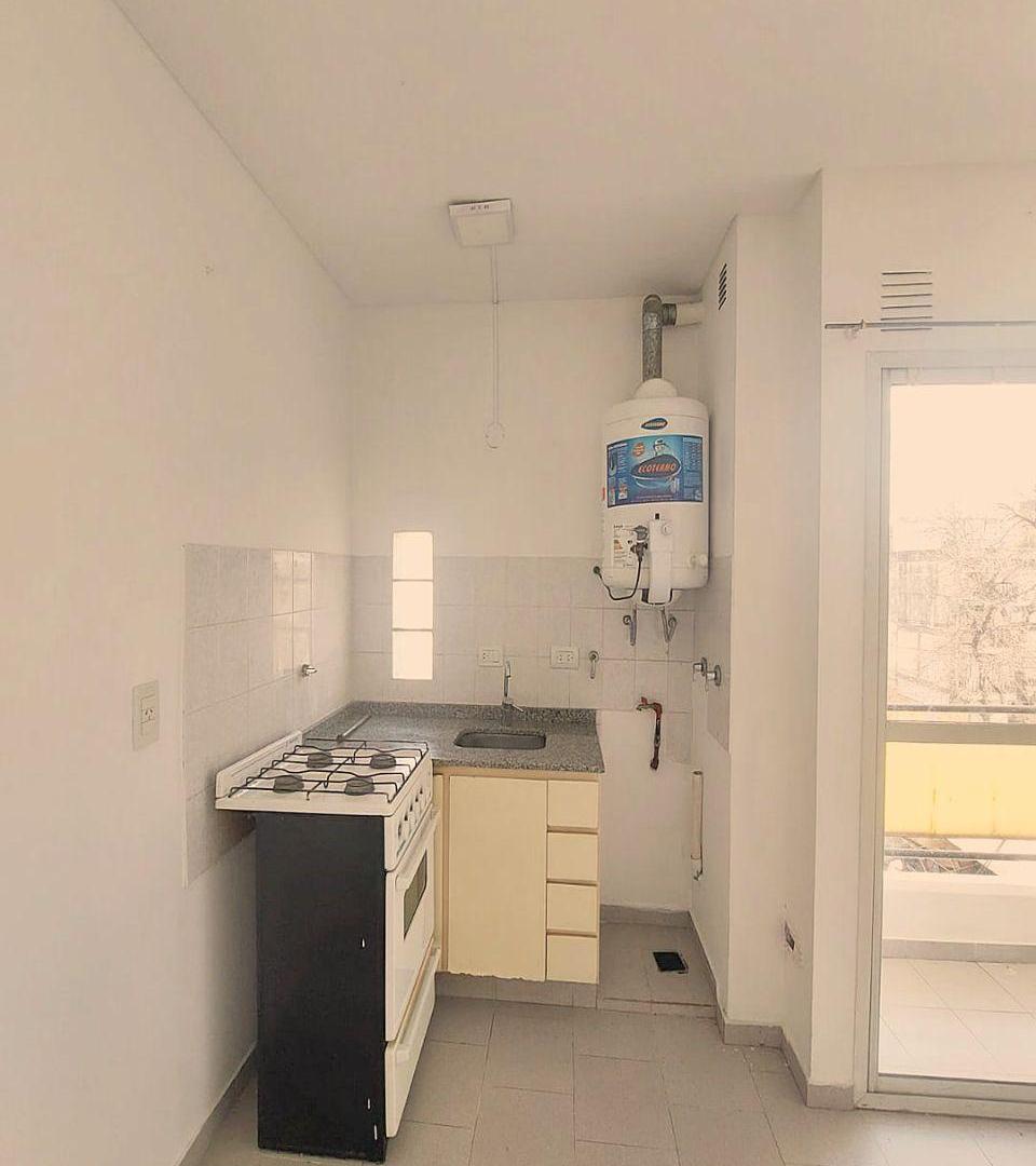 Foto de Departamento 1 Dorm. con Balcón en Barrio Abasto de Rosario - 3° por, imagen 3