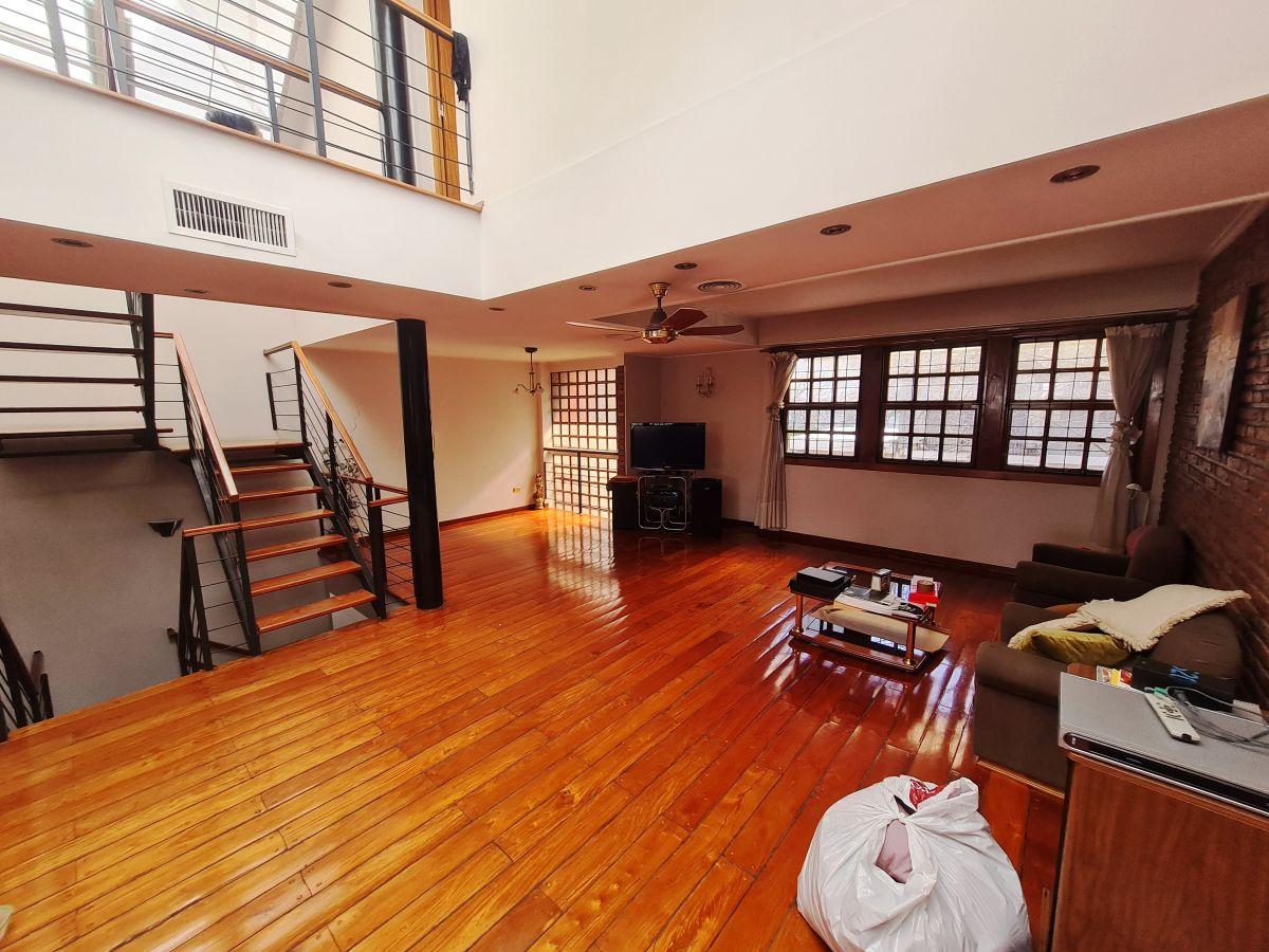 Foto de Enorme casa y Oficina Para Vivir y Trabajar en El Mismo Lugar — Muy, imagen 1