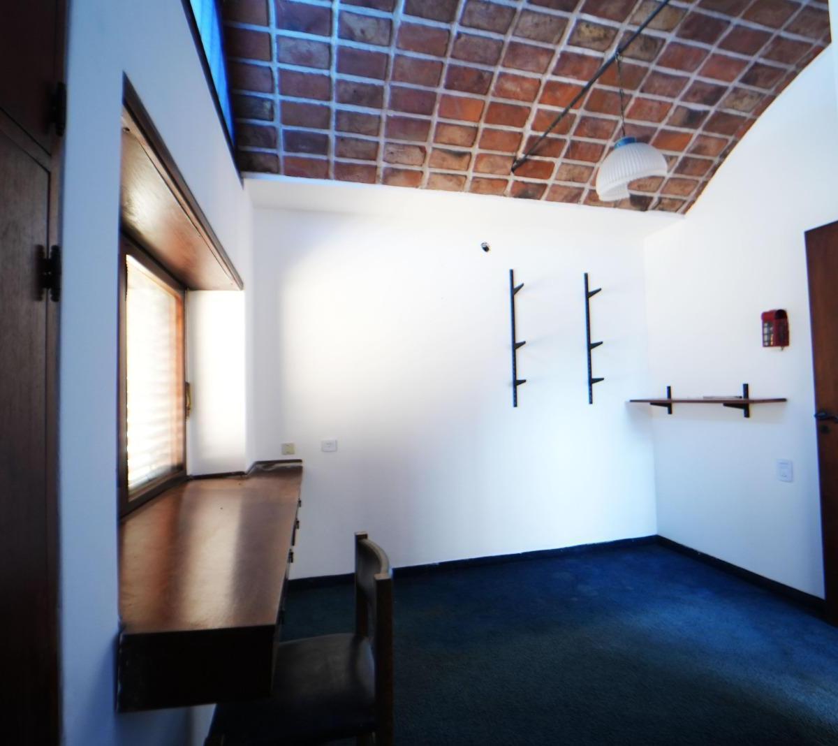 Venta Casa 5 Ambientes C/cochera Quincho Parrila 317 m² Totales - Quilmes 4