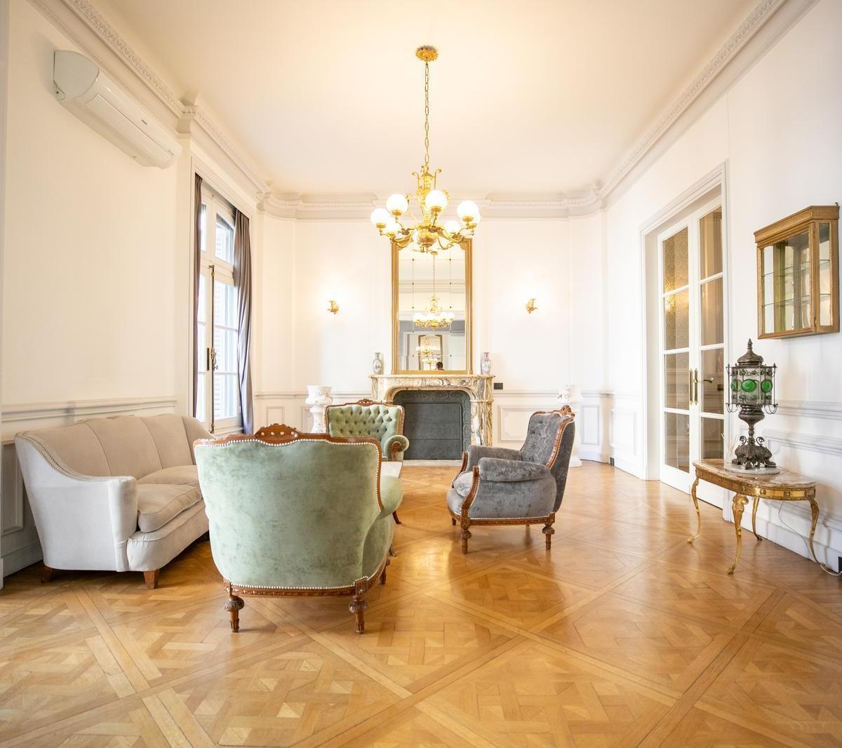 Venta Exclusiva Propiedad de 6 Dorm. en Recoleta 3