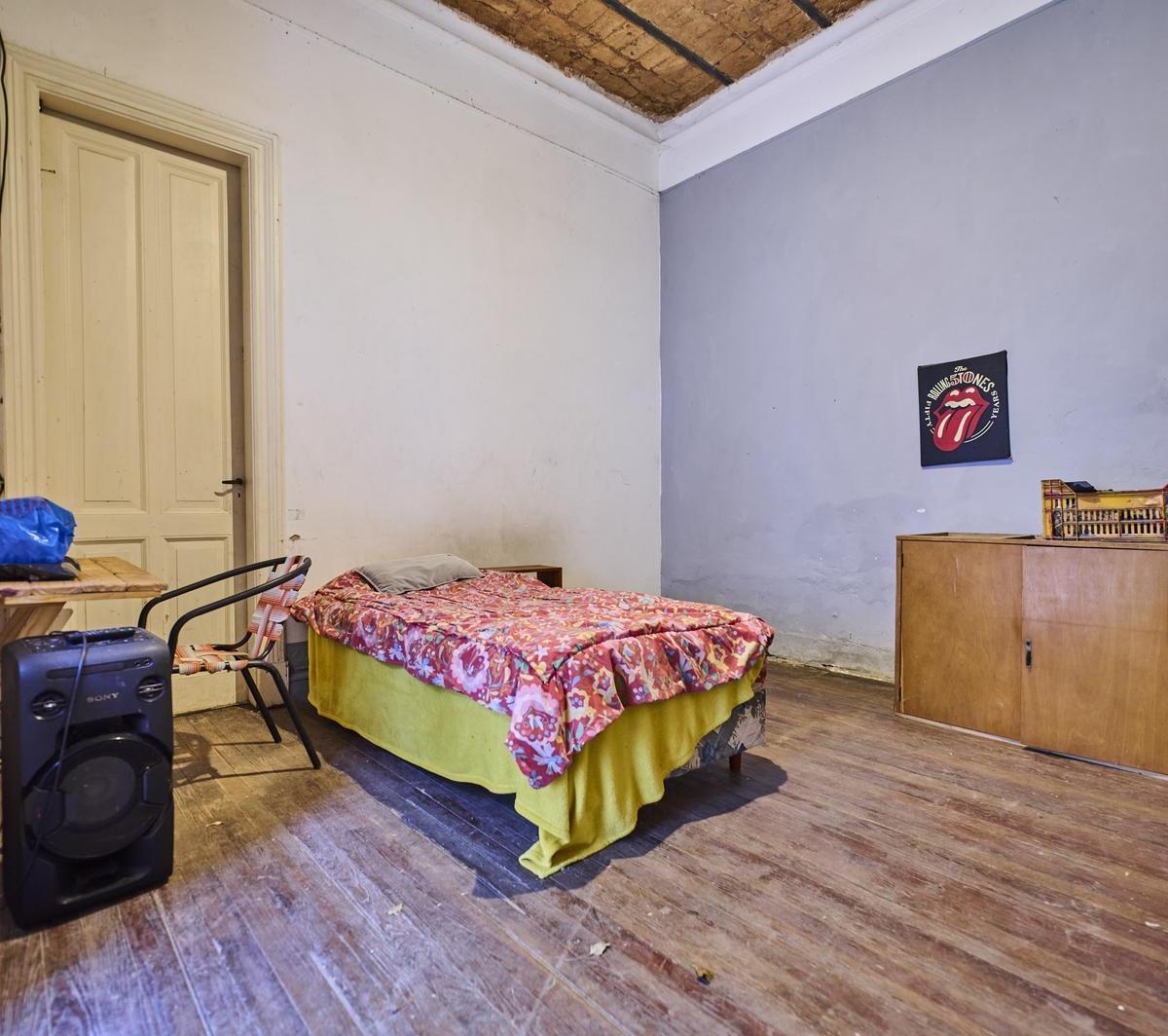 Venta Casa Fachada Historica en Paternal 5