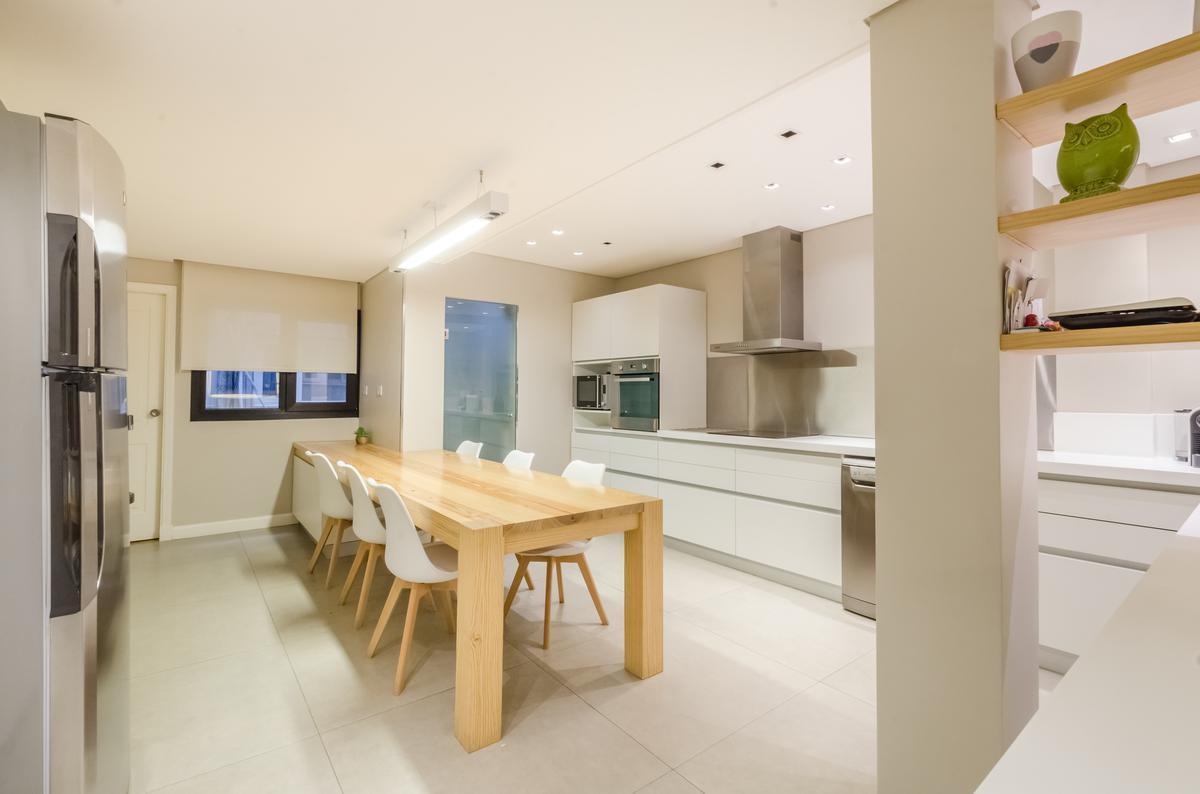 Venta Departamento en Venta de 6 Amb. con Cochera en Palermo Chico 2