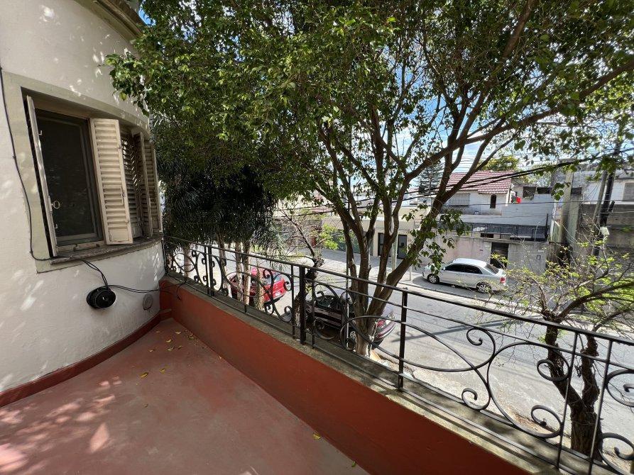 Importante Casa en Lanús Oeste 1