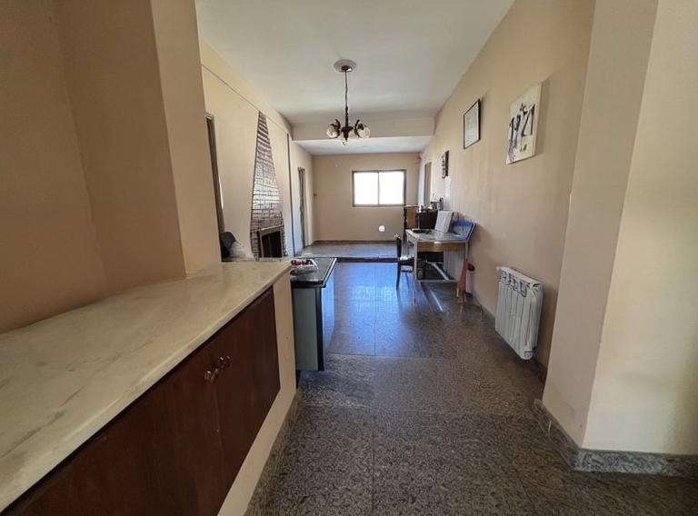 Importante Casa en Lanús Oeste 2