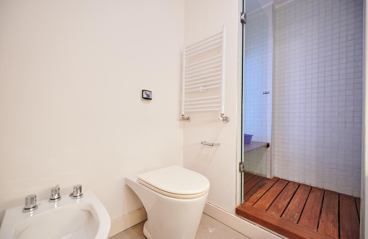 Venta - Casa 8 Ambientes - Vicente López 5