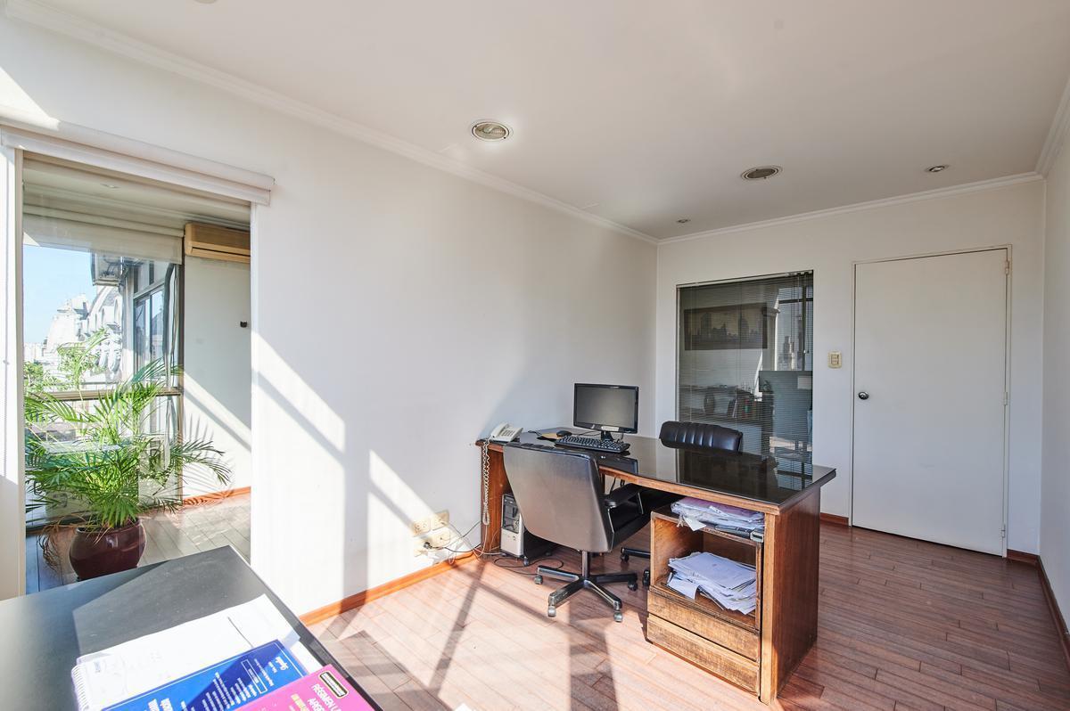 Venta Oficina Piso Alto Al Frente Sobre Av Callao 300 5