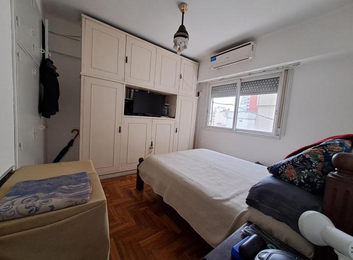 Venta departamento 3 ambientes balcón al frente luminoso. Almagro 3