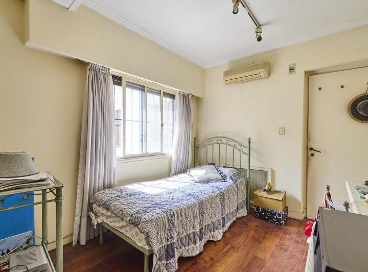 VENTA CASA EN BELGRANO R, 3 DORMITORIOS, GRAN PLAYROOM, GARAGE PARA 2 AUTOS. 5