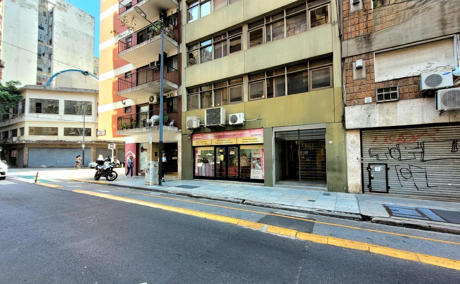 VENTA OFICINA SAN NICOLÁS AMOBLADA LISTA PARA TRABAJAR