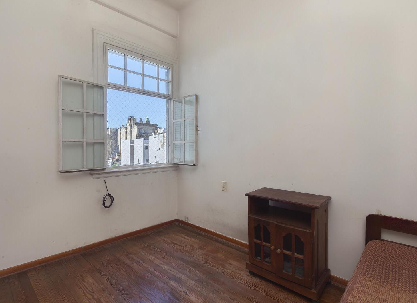 Foto de VENTA DEPARTAMENTO 3 AMBIENTES, PISO 4º, APTO PROFESIONAL CON VISTA, imagen 4