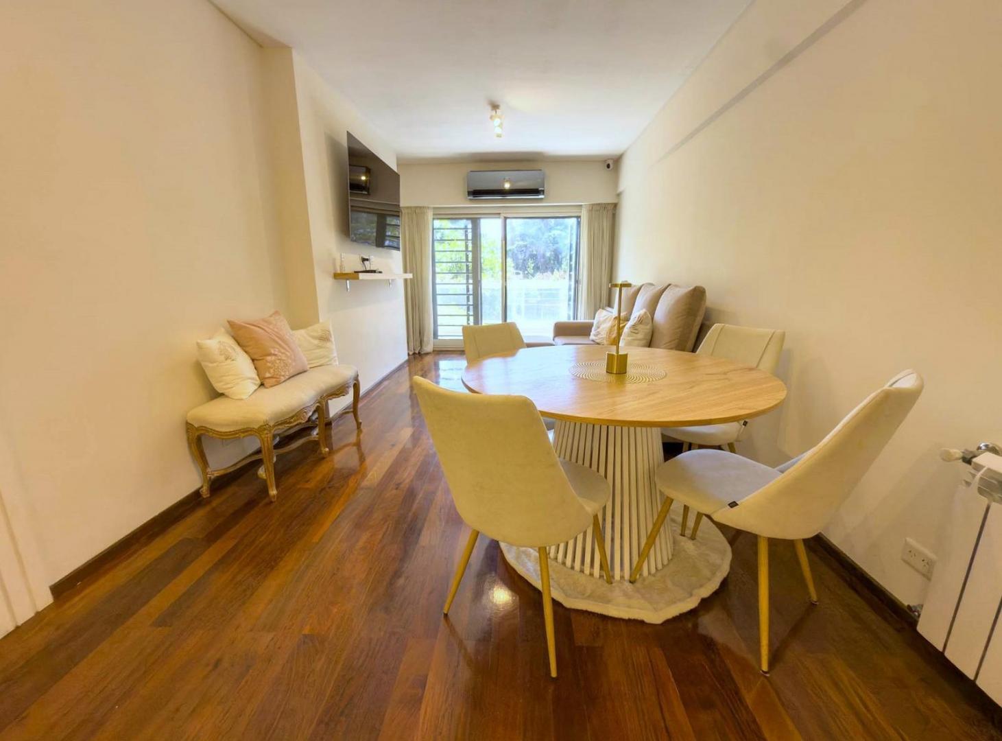 Foto de VENTA Departamento 4 - 5 AMBIENTES con BALCÓN y COCHERA en Devoto, imagen 5