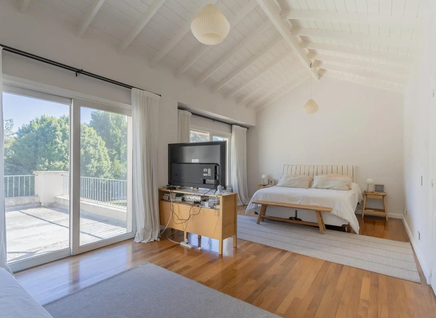 ALQUILER CASA 3 Dormitorios + Playroom y Escritorio - Tortugas Country Club 4